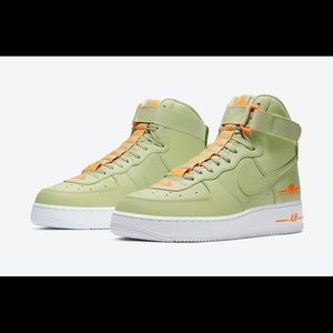 Nike Air Force 1 High LV8 ‘Olive Aura’